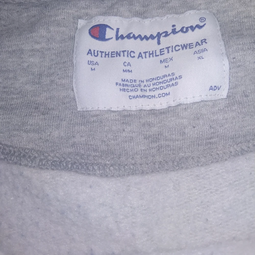 Sweatshirt - Picture 2 of 5